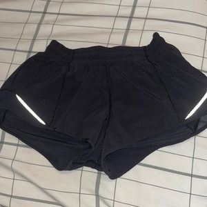 Lululemon Hottie Hot Short